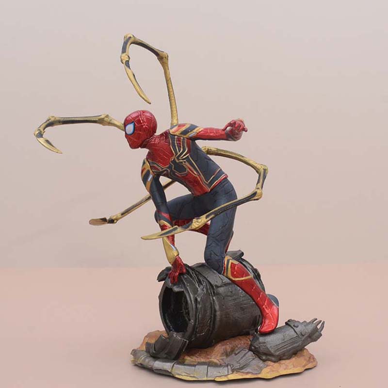 Avengers Iron Spider Man Statue Action Figure Model Toy 20cm