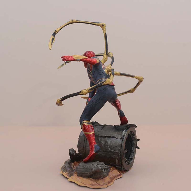 Avengers Iron Spider Man Statue Action Figure Model Toy 20cm