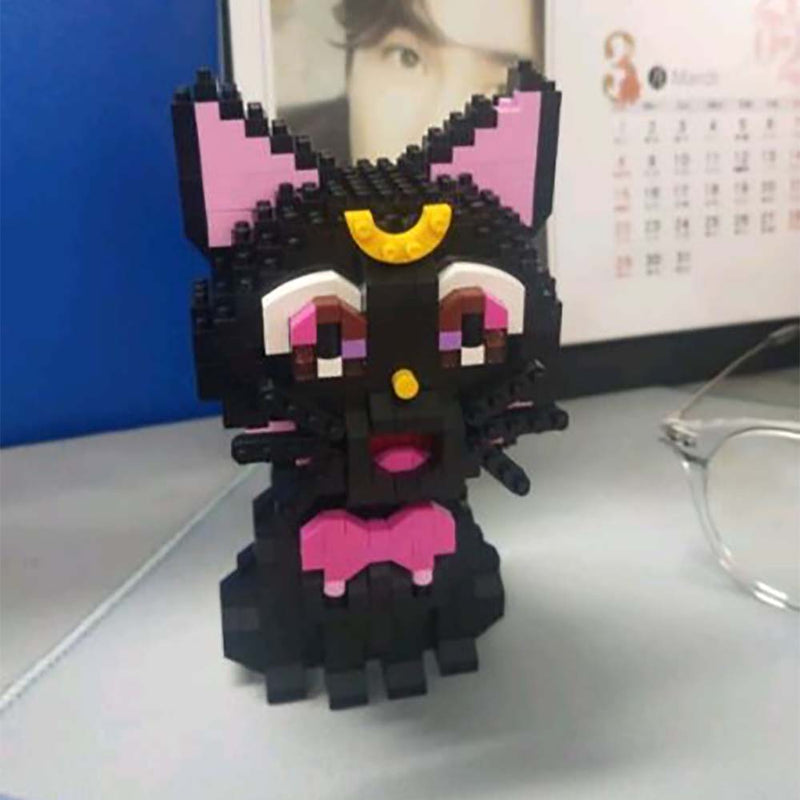 Building Blocks Japan Anime Black Cat Luna Cartoon Model DIY Kids Toy - Toysoff.com