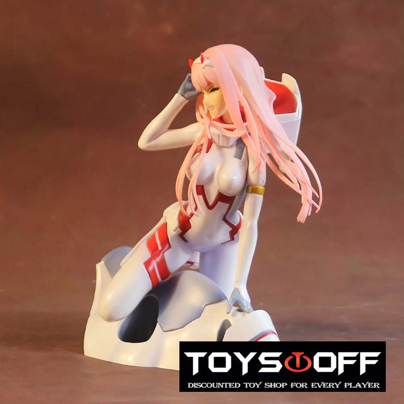 DARLING In The FRANXX Zero Two Battle Suit Ver Action Figure 16cm