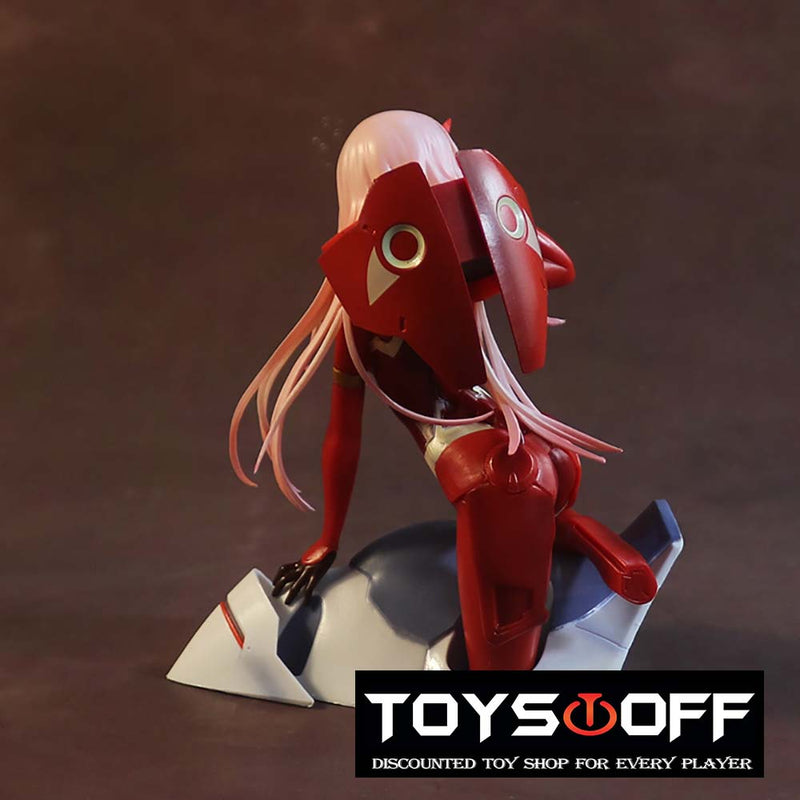 DARLING In The FRANXX Zero Two Battle Suit Ver Action Figure 16cm