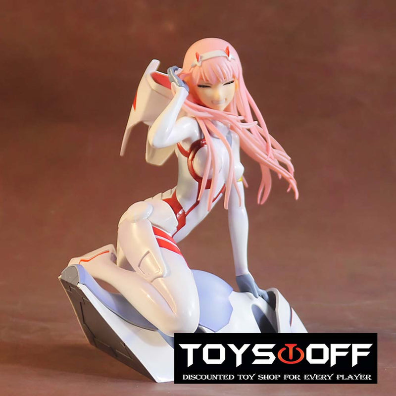 DARLING In The FRANXX Zero Two Battle Suit Ver Action Figure 16cm