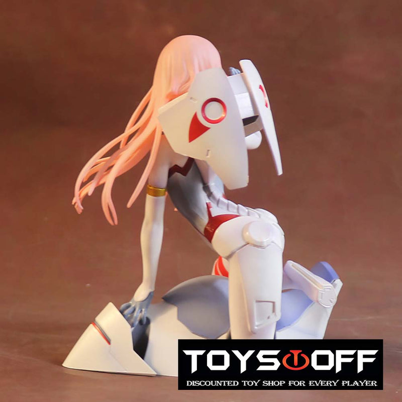 DARLING In The FRANXX Zero Two Battle Suit Ver Action Figure 16cm