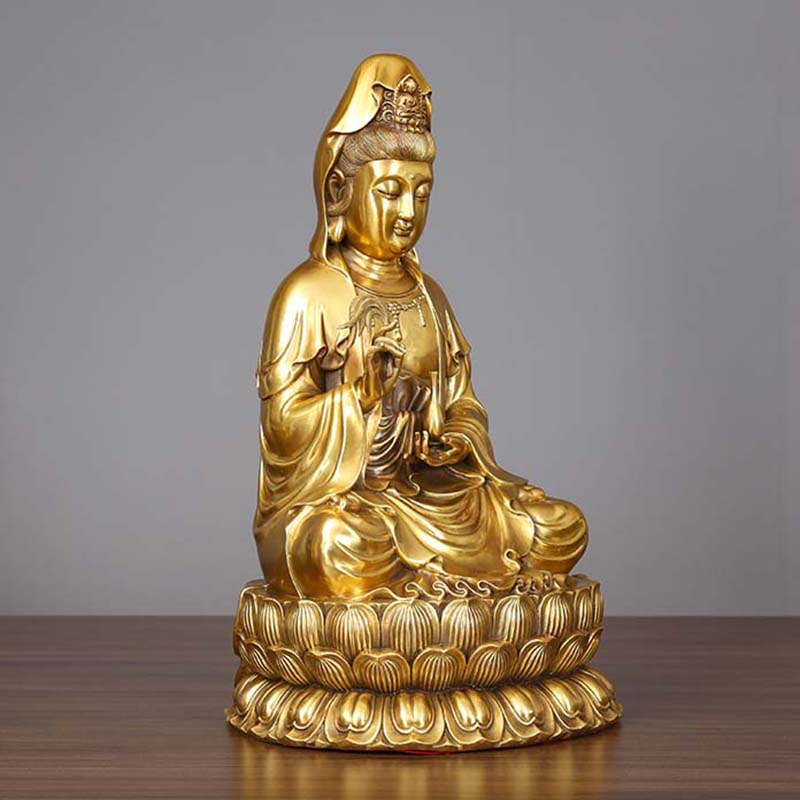 Tibetan Buddhist Bodhisattva Avalokiteshvara Statue Sitting on Lotus