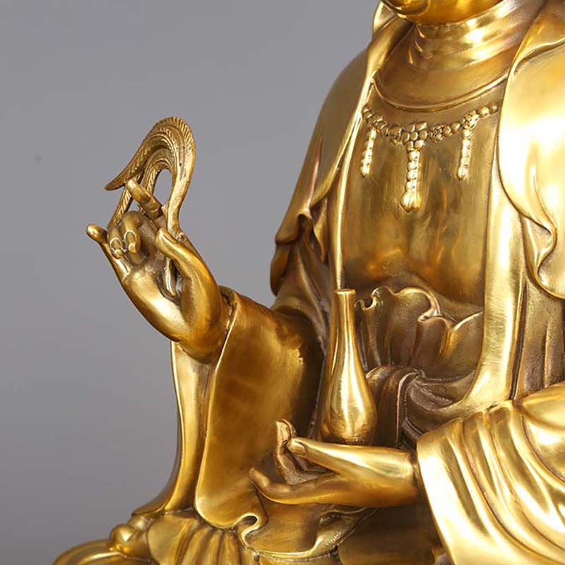 Tibetan Buddhist Bodhisattva Avalokiteshvara Statue Sitting on Lotus